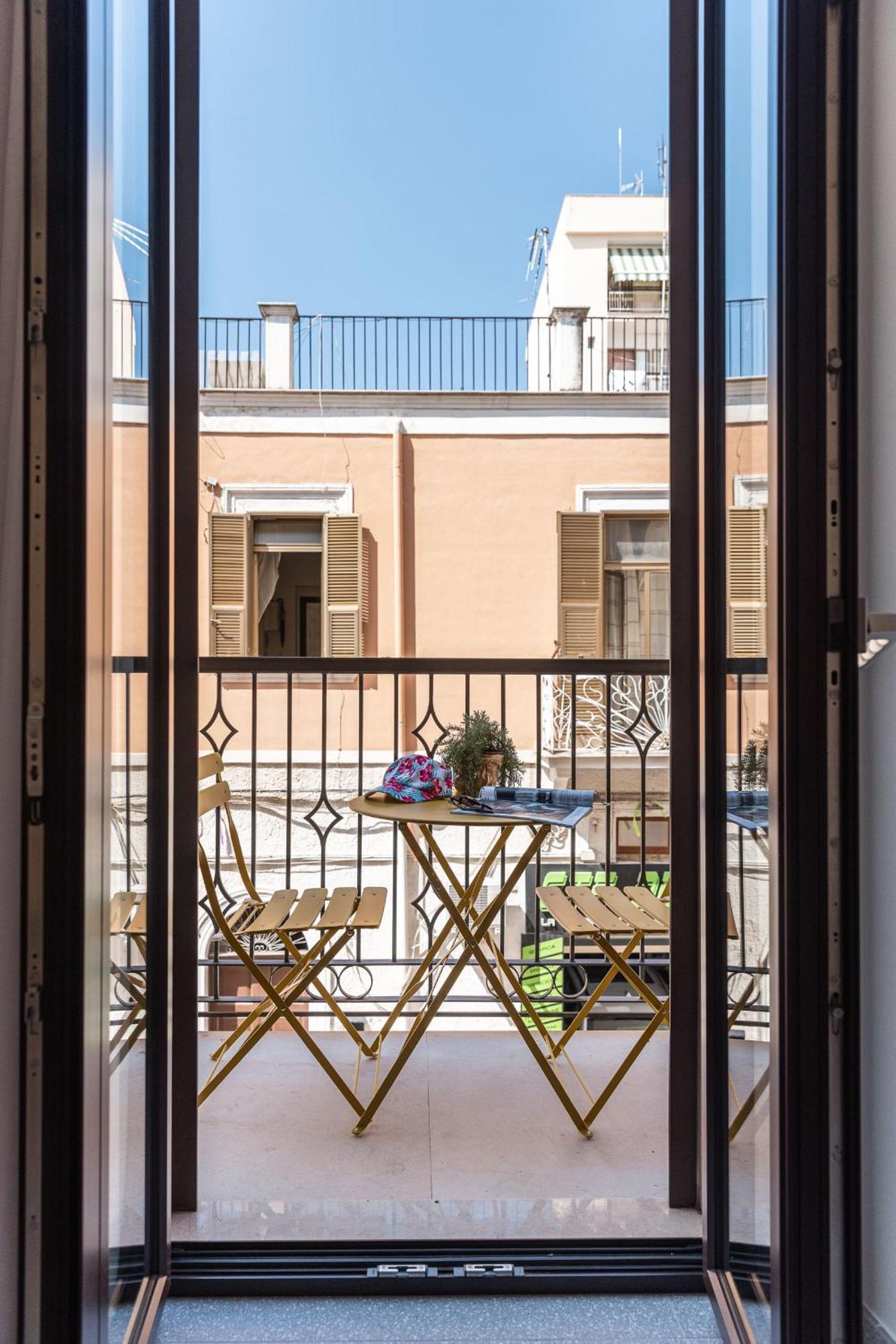 Dimora Dei Celestini Bed & Breakfast มันเฟรโดเนีย ภายนอก รูปภาพ
