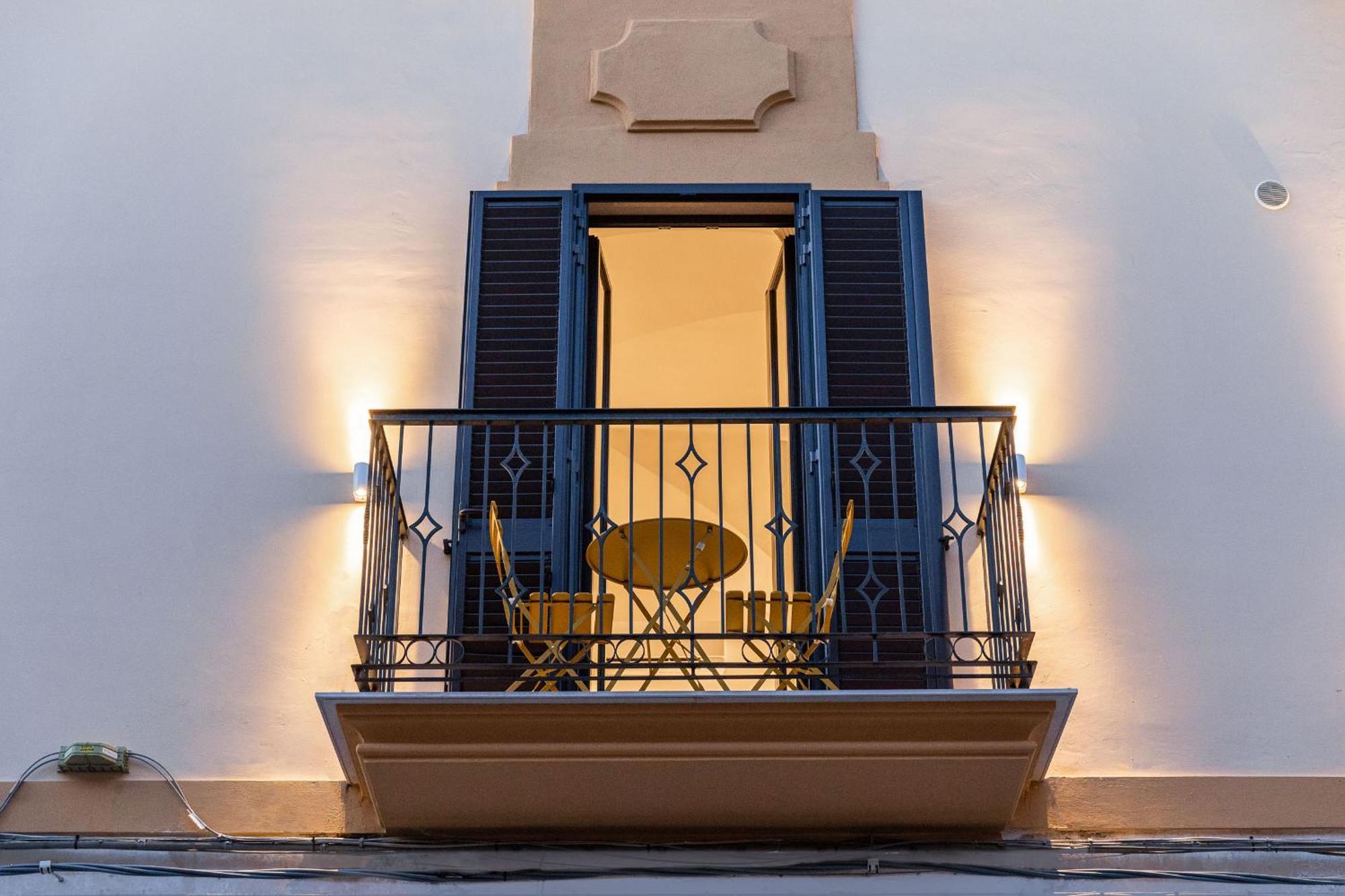 Dimora Dei Celestini Bed & Breakfast มันเฟรโดเนีย ภายนอก รูปภาพ