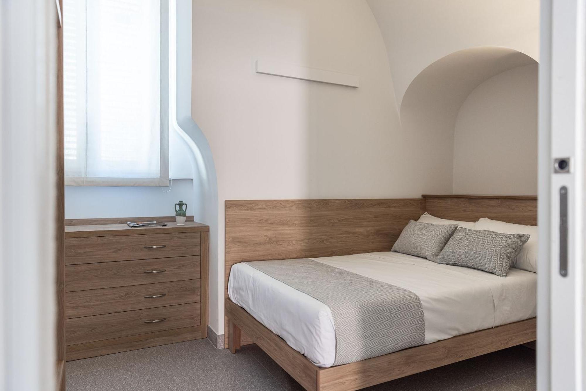 Dimora Dei Celestini Bed & Breakfast มันเฟรโดเนีย ภายนอก รูปภาพ
