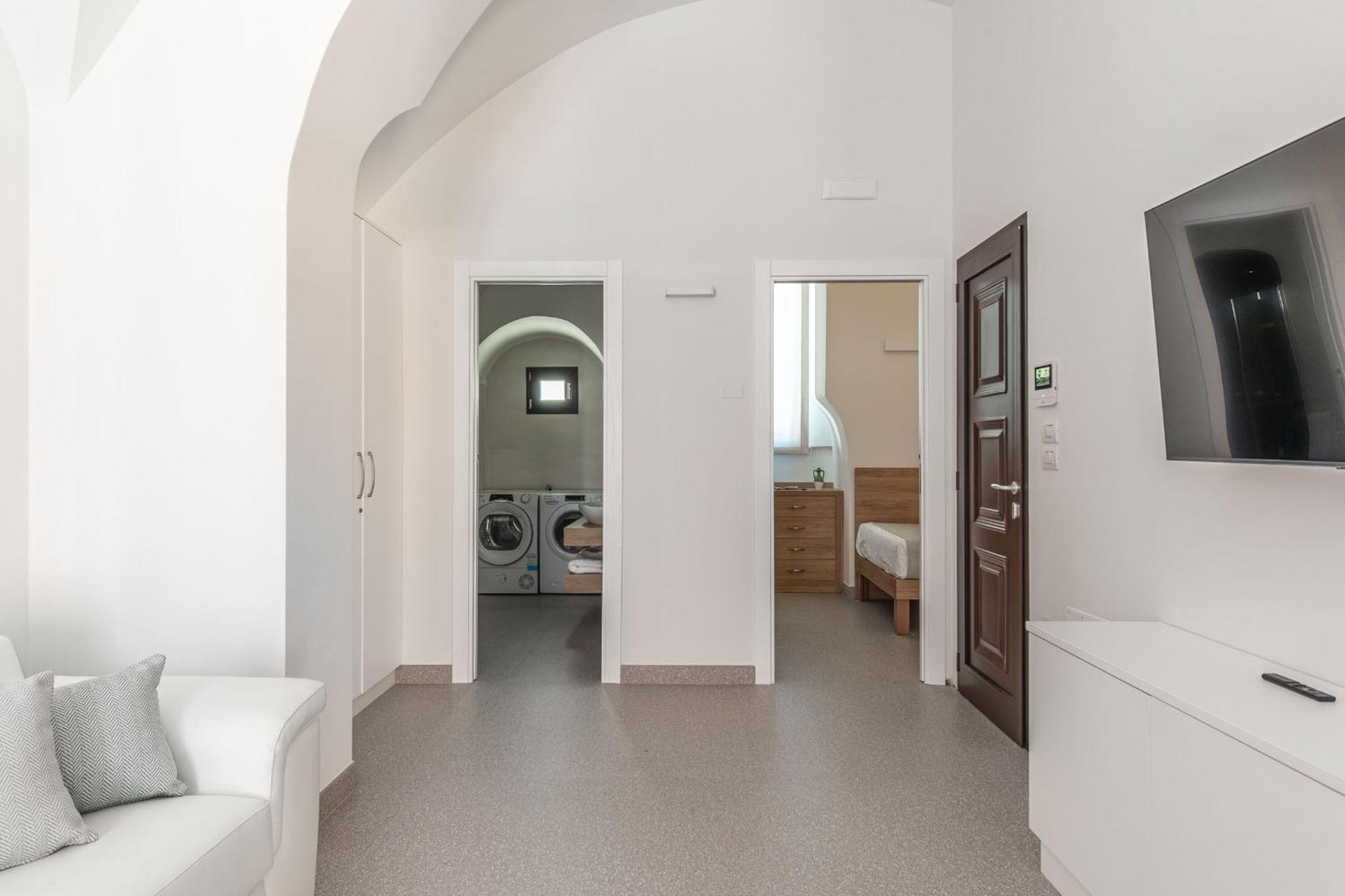 Dimora Dei Celestini Bed & Breakfast มันเฟรโดเนีย ภายนอก รูปภาพ